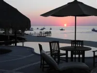 VILLAS DE CORTEZ, Beachfront, Poolside, First Floor,  1 BR Condo