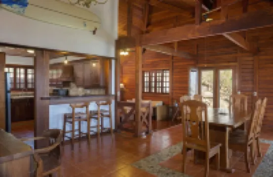 Stunning Beach House with ocean views and 5 minute walk to private beach! Hotels in 