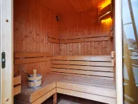 Houseboat Fjord Serina with bio-sauna and roof terrace in Schleswig シュレスヴィヒのホテル