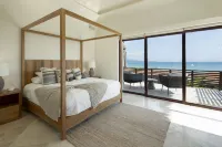 Oceanview luxury villa at Porta Fortuna, Punta Mita - golf cart, pool & jacuzzi Punta Mita Hospital附近的飯店