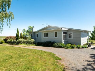 Self Contained roomy Wai iti Cottage.Havelock Nth