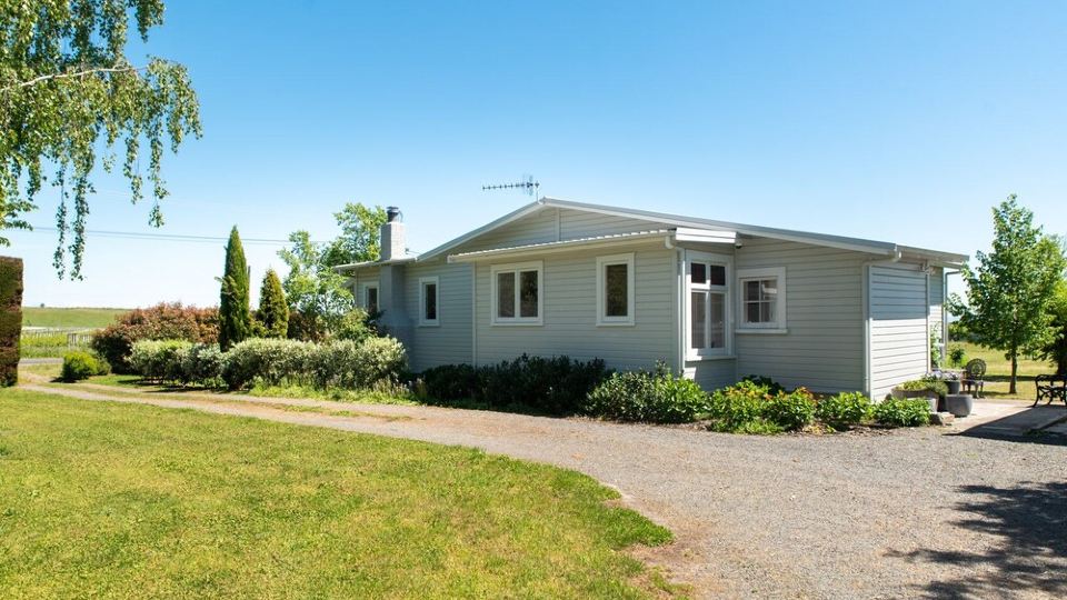 Self Contained roomy Wai iti Cottage.Havelock Nth