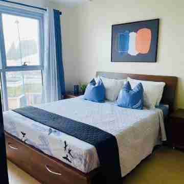 Luxury one bedroom condo just in front of Okada Manila Resort Rooms