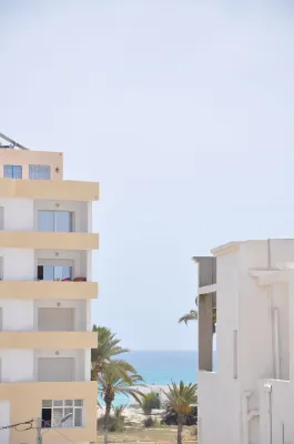Apartment tourist area 80 m beach free wifi Отели в г. 