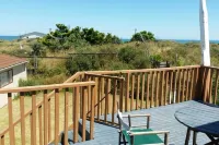 Our beach house! Walk to the beach. Hotels in Foxton Beach