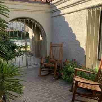 Resort style house in a resort community! Luxury in the desert! Hotel Exterior