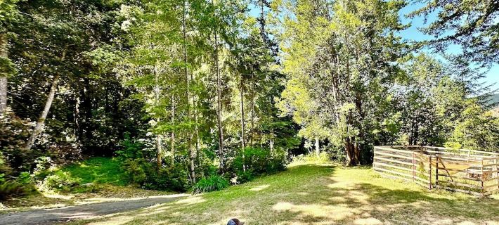 Hummingbird Vista! Scenic River and Ocean Views & Hot Tub-Newly Paved! Hotels in Curry County