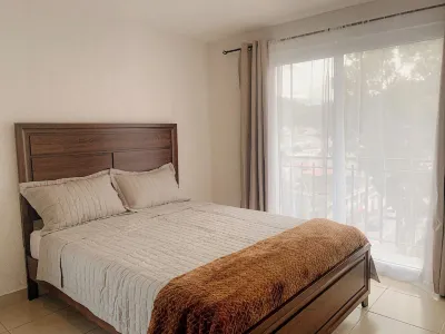 Fira Boho ¡apartamento a 5 min del parque central!