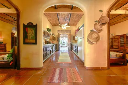 Beautiful, Spanish, Air-Conditioned Hacienda with Enchanting Courtyard and Pool
