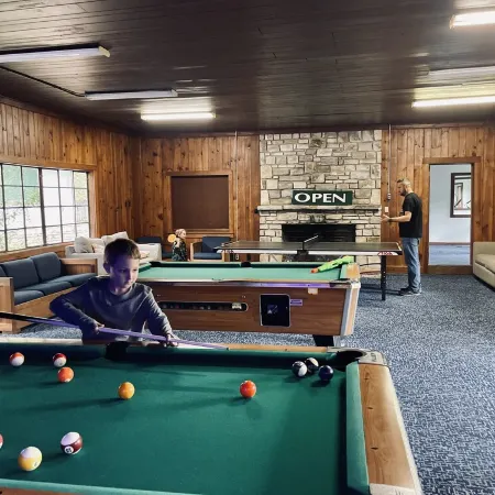 Serene Nantahala Village Cabin w/ Pool near Nantahala Outdoor Center!