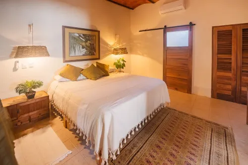 Luxury King Suite in Boutique Hotel