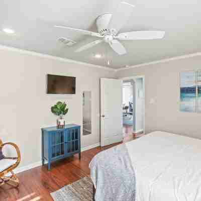 4 min from Beach! Fun Filled 3 Bed 3 Bath w/ Game Room & Large Yard! Rooms