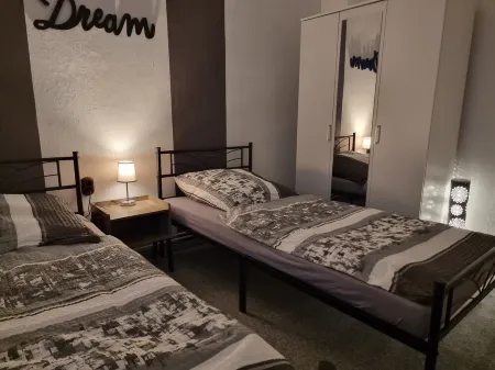 Ferienwohnung zum Alten Hotel Отели в г. Уккермарк