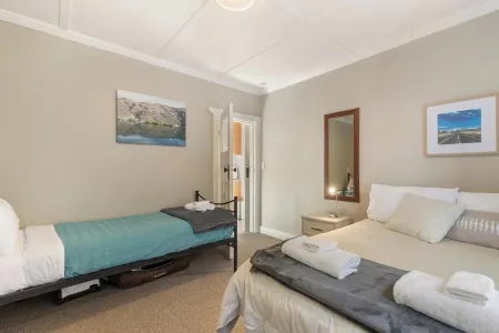 Little Arrow Bach Отели рядом с достопримечательностью «Buckingham Street»