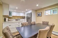 Cozy North Bend Getaway in Walkable Location!