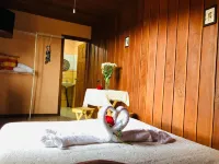Cabinas Lupita - B&Bs (Bed and breakfast)