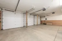 Mountain Peak 4 Bedroom Home by RedAwning - Parking