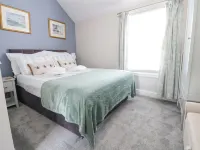Millgate Cottage Hotels in Conwy