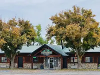The Fishing Bear Lodge Hotels in Ashton
