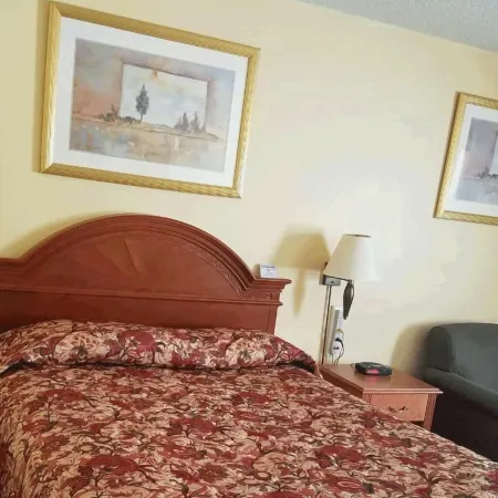 Select Inn