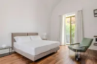 Dome Hotel