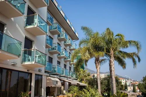 Hotel Ariston & Apartments Hotels in Varazze