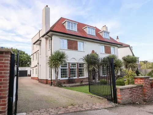 Yardley Manor Hotels in Burniston