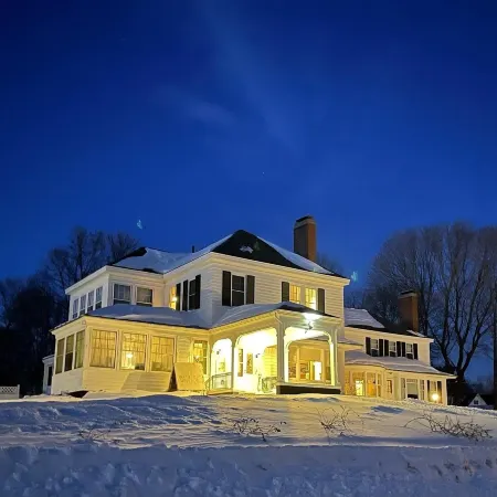 The Brewster Inn