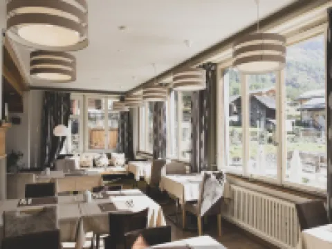 Hôtel le Besso - Swiss Romantic Lodge Zinal アイエのホテル