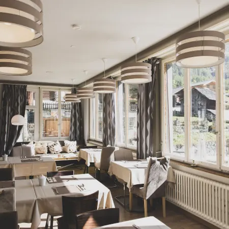 Hôtel le Besso - Swiss Romantic Lodge Zinal Отели в г. Зеналь