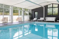 Hôtel Lancelot & Spa - Domaine du Roi Arthur Hotels in Taupont
