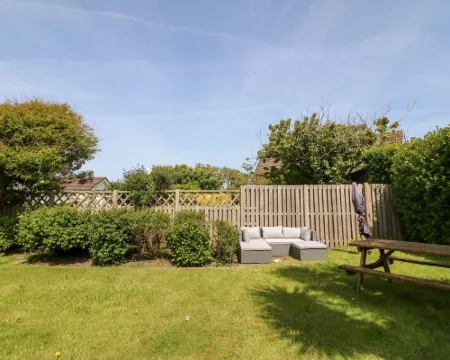 Jacuma Hotels in Rhosneigr
