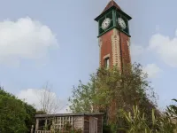 Cherry Garden Cottage Hotels in Cranbrook