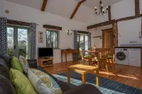 Bradbridge Barn Hotels in Newton and Noss
