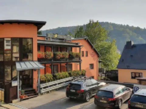 Hotel Elbpromenade Hotels near Saxon Switzerland National Park