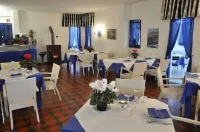 Hotel Ristorante Meson Feliz - فطور