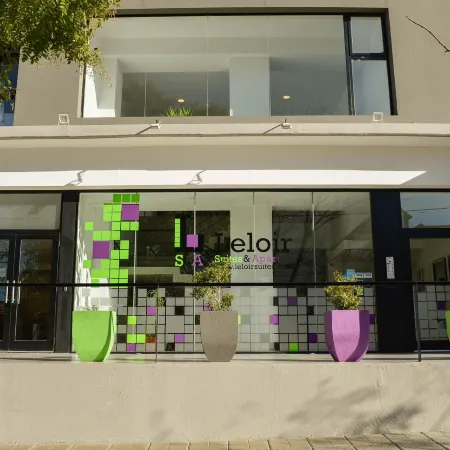 Leloir Suites & Meetings