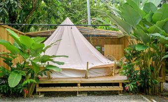 Seren Glamping