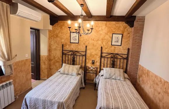 洛爾卡之路旅館