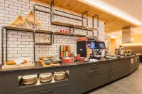 Avenida Panorama Suites - breakfast