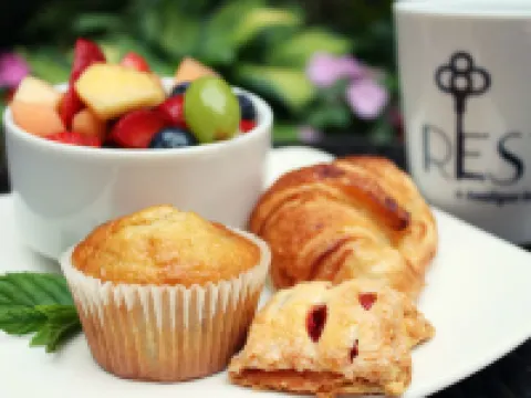 普利茅斯休憩酒店 阿馬多爾縣酒店