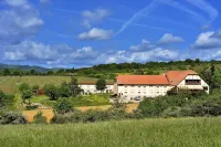 Hôtel du Bollenberg - Restaurant "Côté Plaine" - Spa de la Colline - Pysäköinti
