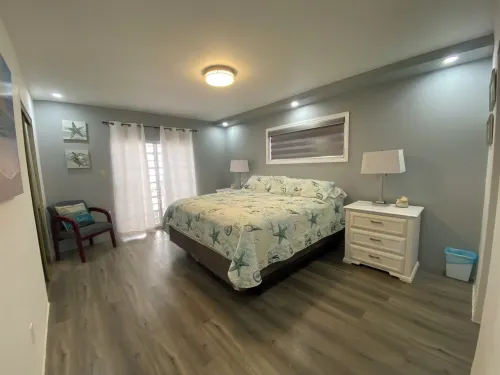 Casa Marina, Large private parking, comfortable and spacious, close to the beach and everything.