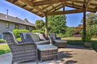 Cabin w/ Fire Pit: 7 Mi to Downtown Morganton! Hotels in Morganton