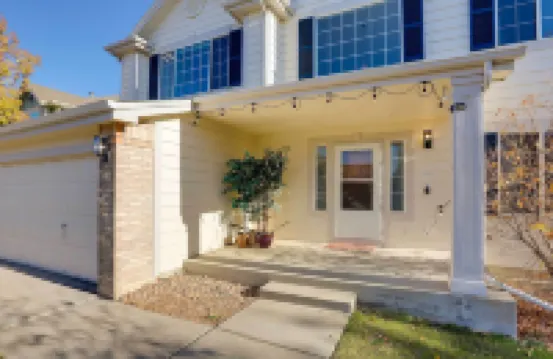 넓은 쏜튼 홈: 덴버 시내까지 15마일!