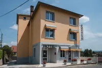 Hotel Belle Vue Hotels in Souillac