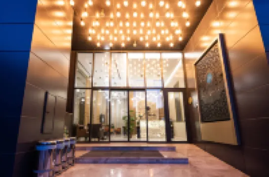 La Flora House Hotel