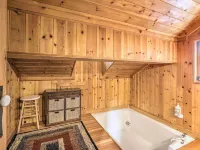 Tahoe Area Townhome < 1 Mi to Heavenly Lifts! Hotels in Stateline