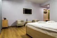 Nitstsa Hotel
