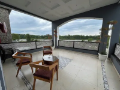 River Home Stay Hotels in Ramnagar